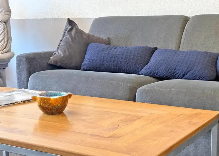 Coteaux Du Preconil *